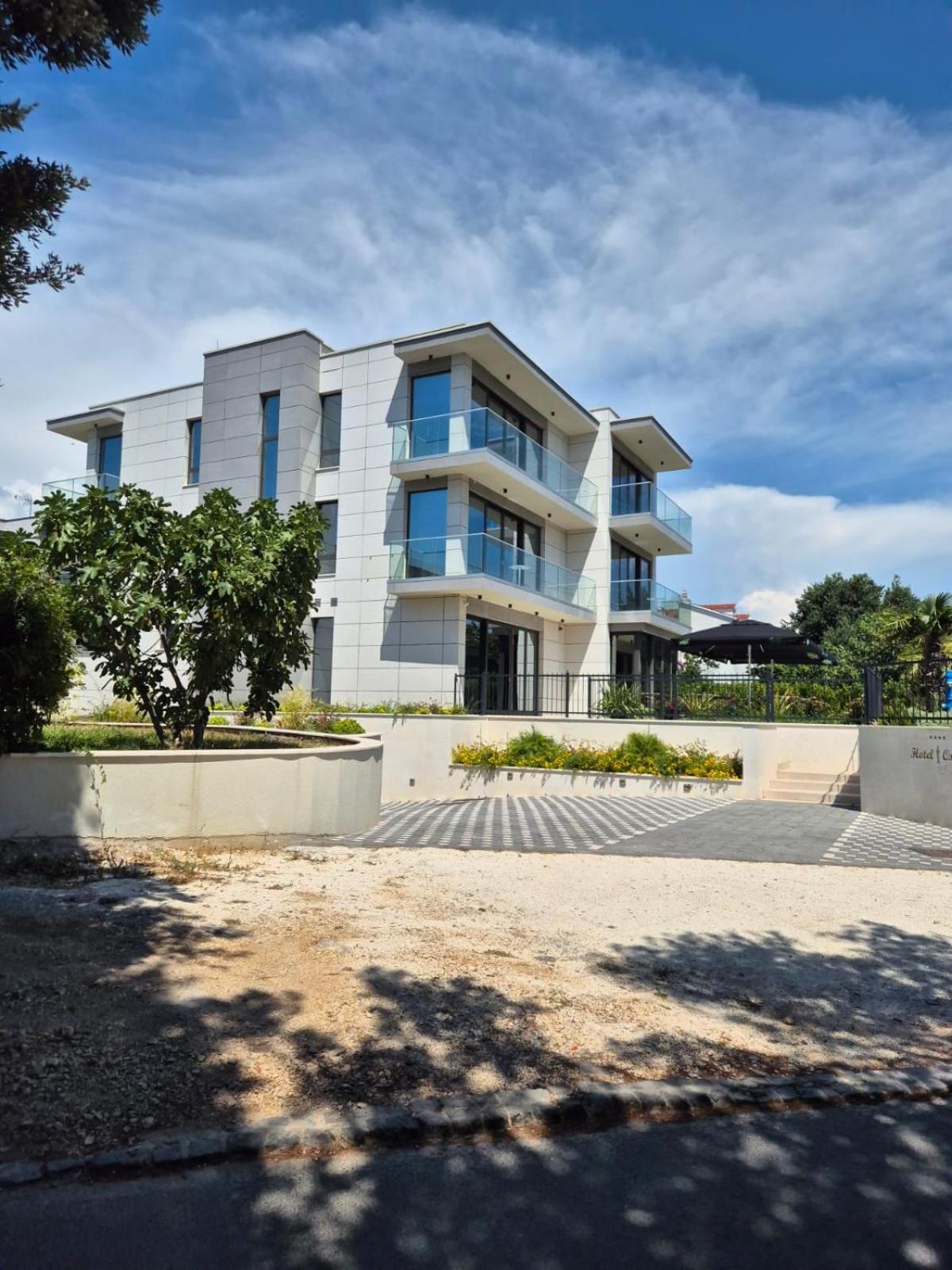Hotel Oscar Kaštela Esterno foto