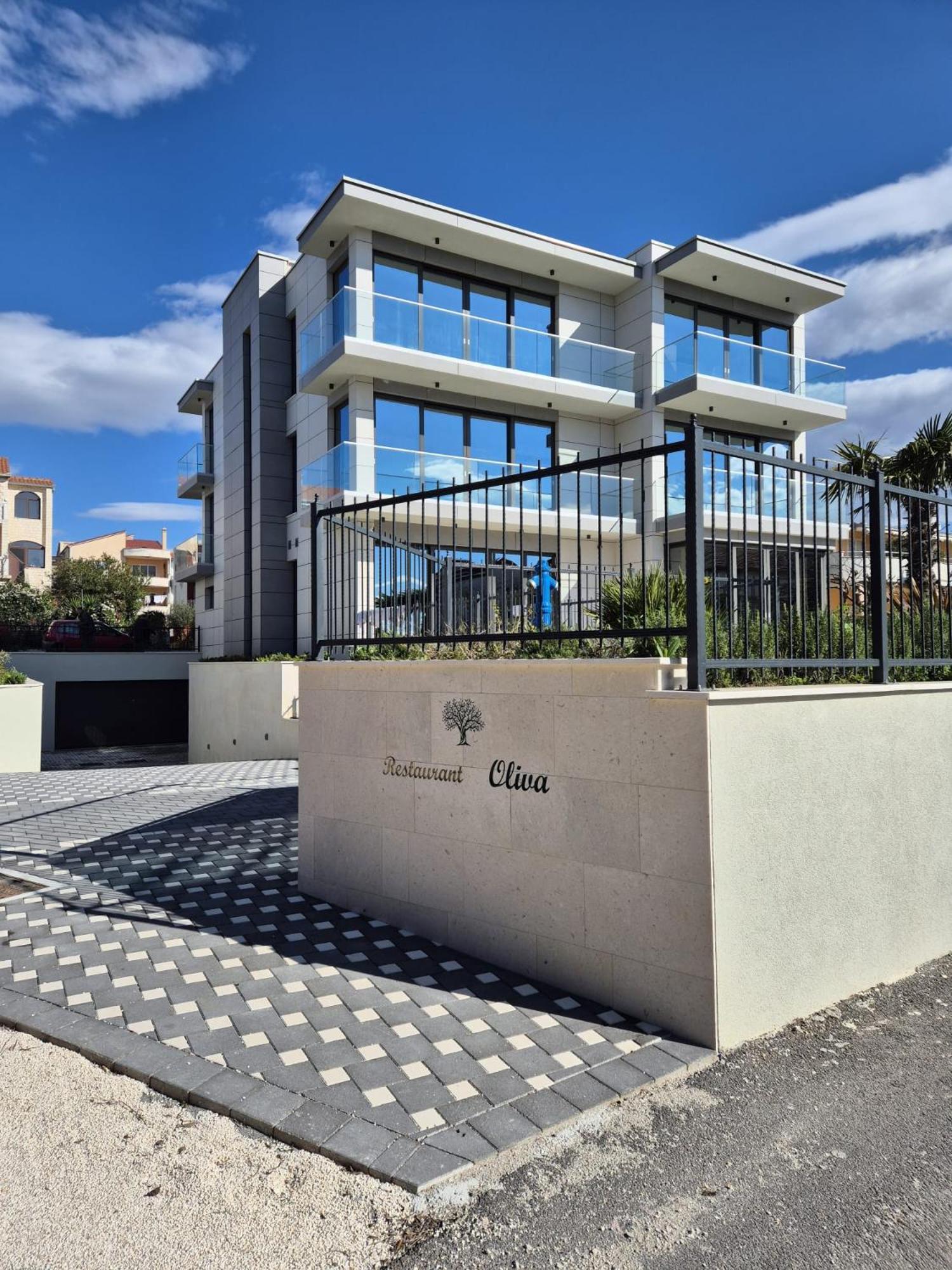 Hotel Oscar Kaštela Esterno foto