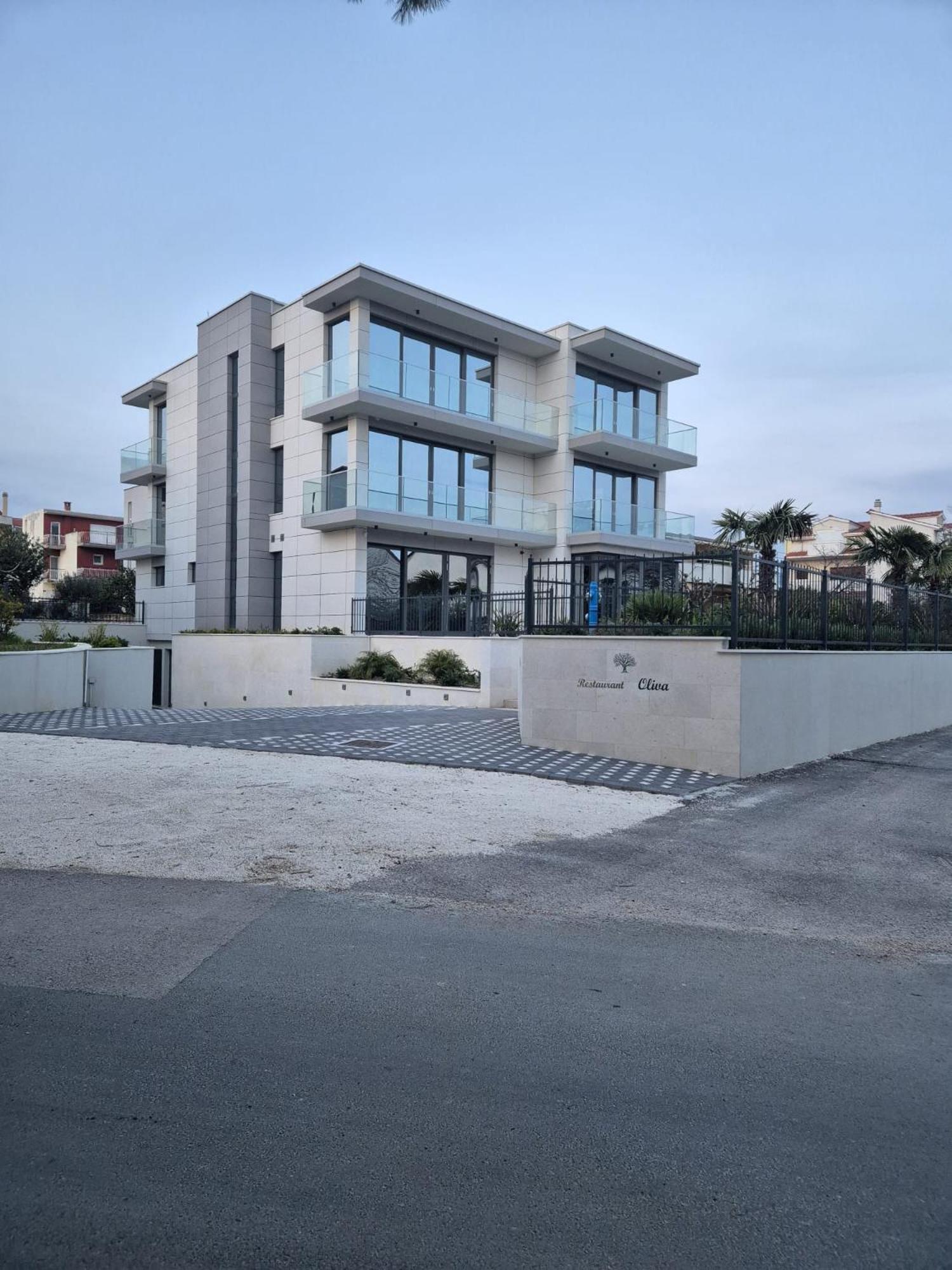 Hotel Oscar Kaštela Esterno foto