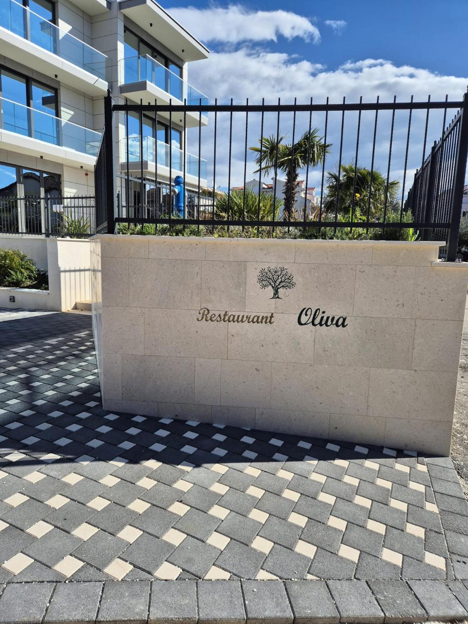 Hotel Oscar Kaštela Esterno foto