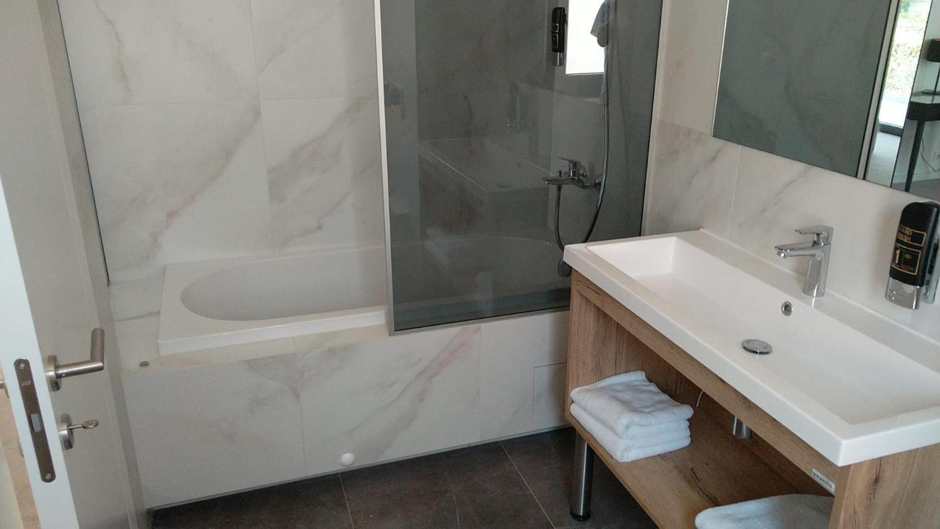 Hotel Oscar Kaštela Esterno foto