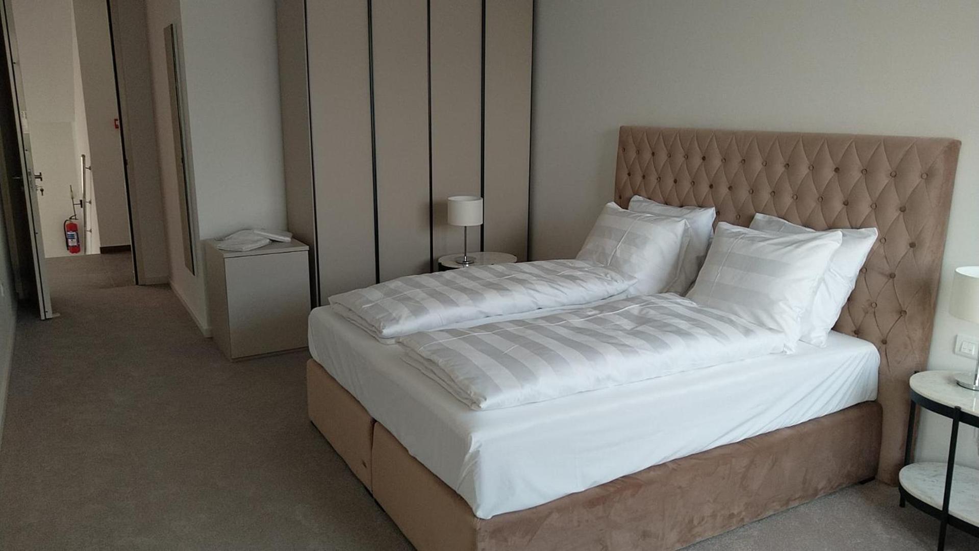 Hotel Oscar Kaštela Esterno foto