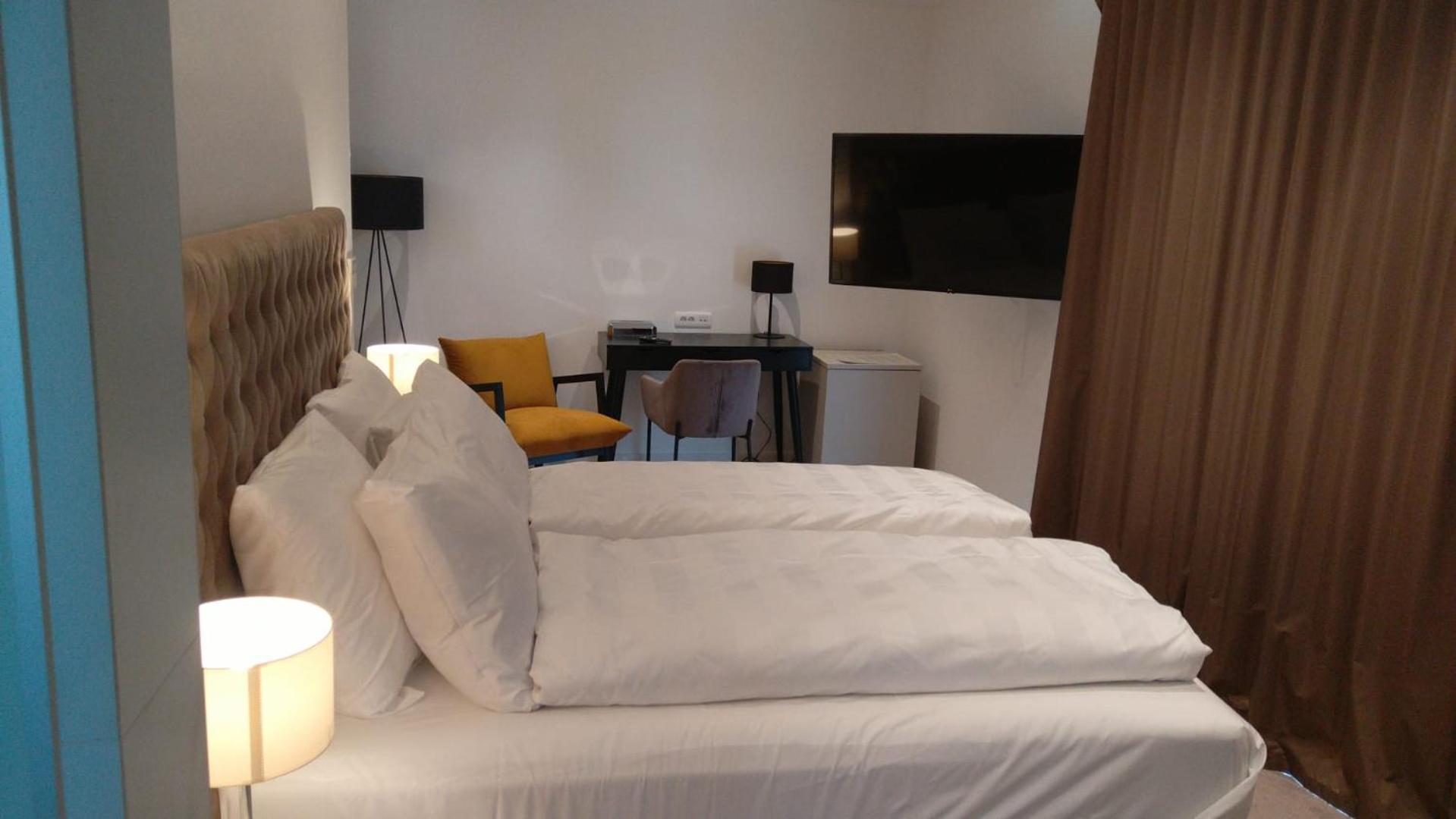 Hotel Oscar Kaštela Esterno foto